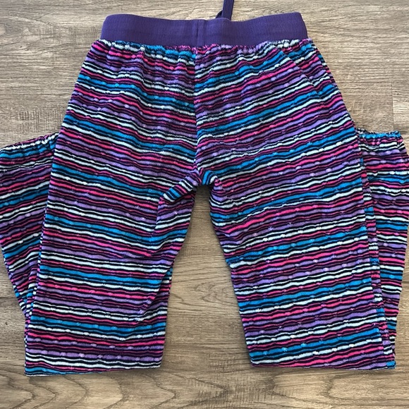 Triple Flip minky mTerial sweat pants with draw string and elastic bottom cuffs - Picture 6 of 6